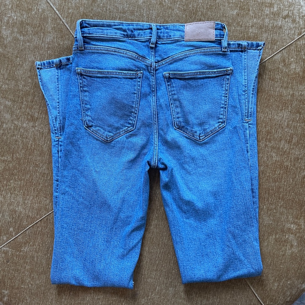 Zara Jeans